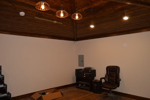 2810 N FM 17, Alba, TX 75410